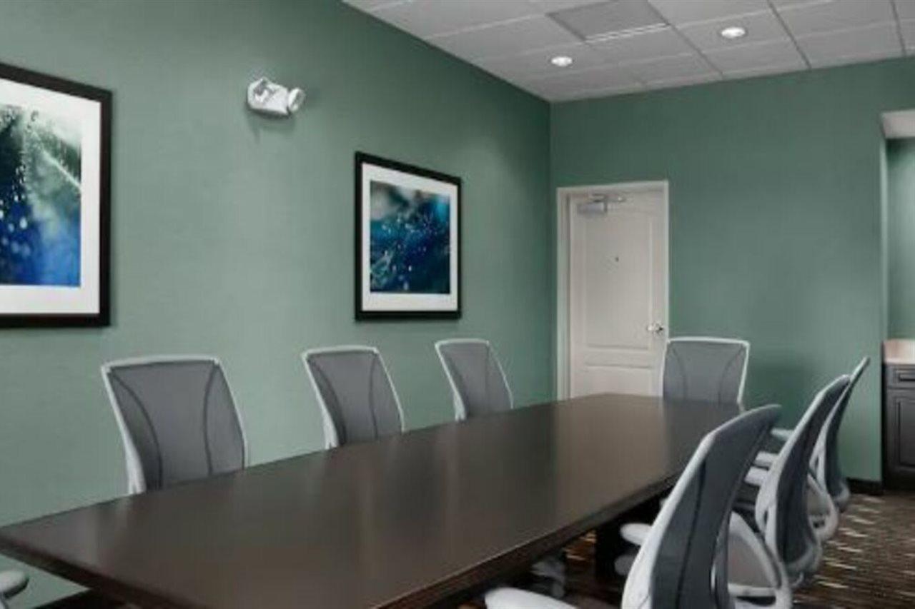 Hampton Inn & Suites Huntsville Research Park Area Екстериор снимка