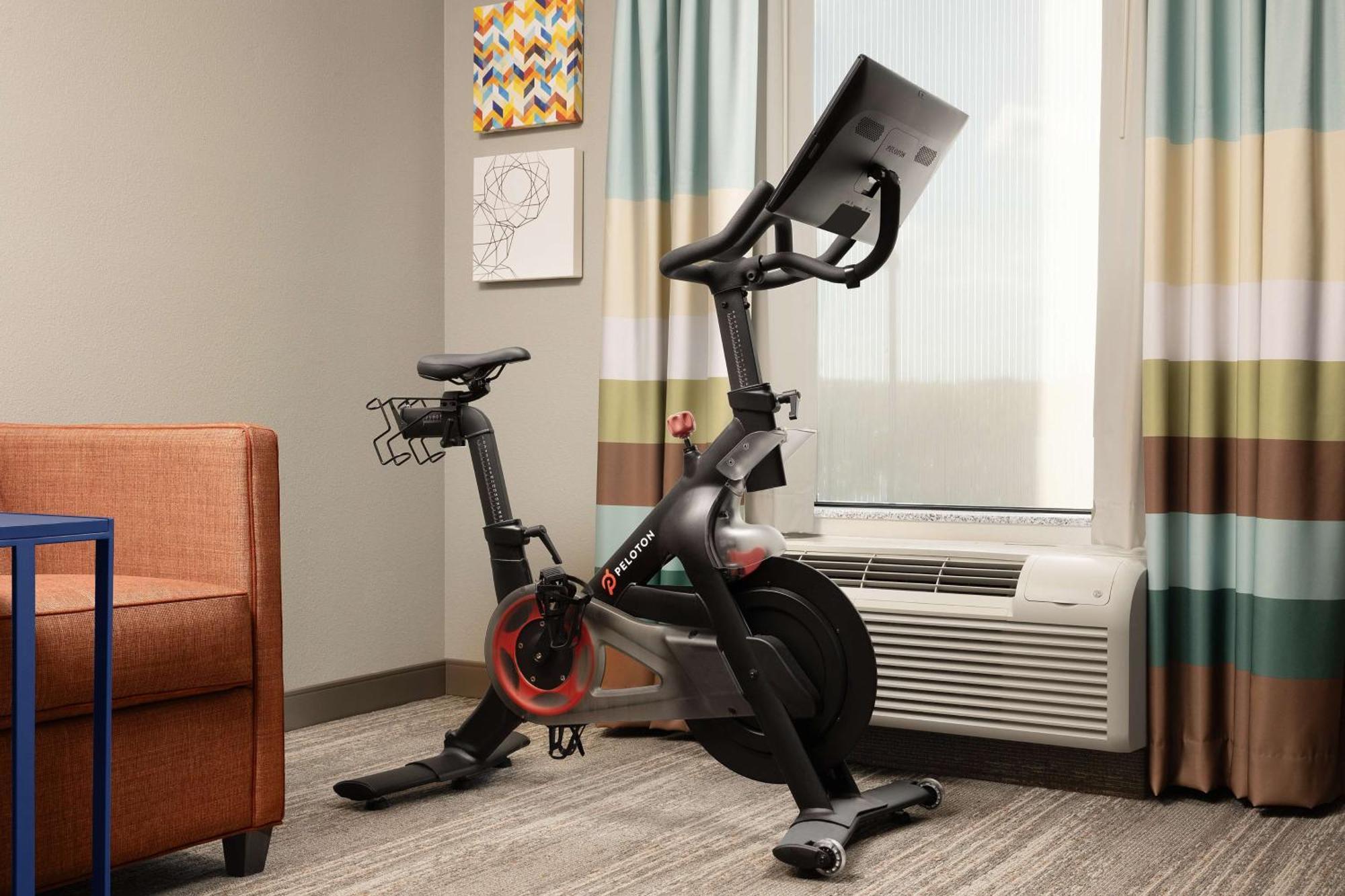 Hampton Inn & Suites Huntsville Research Park Area Екстериор снимка