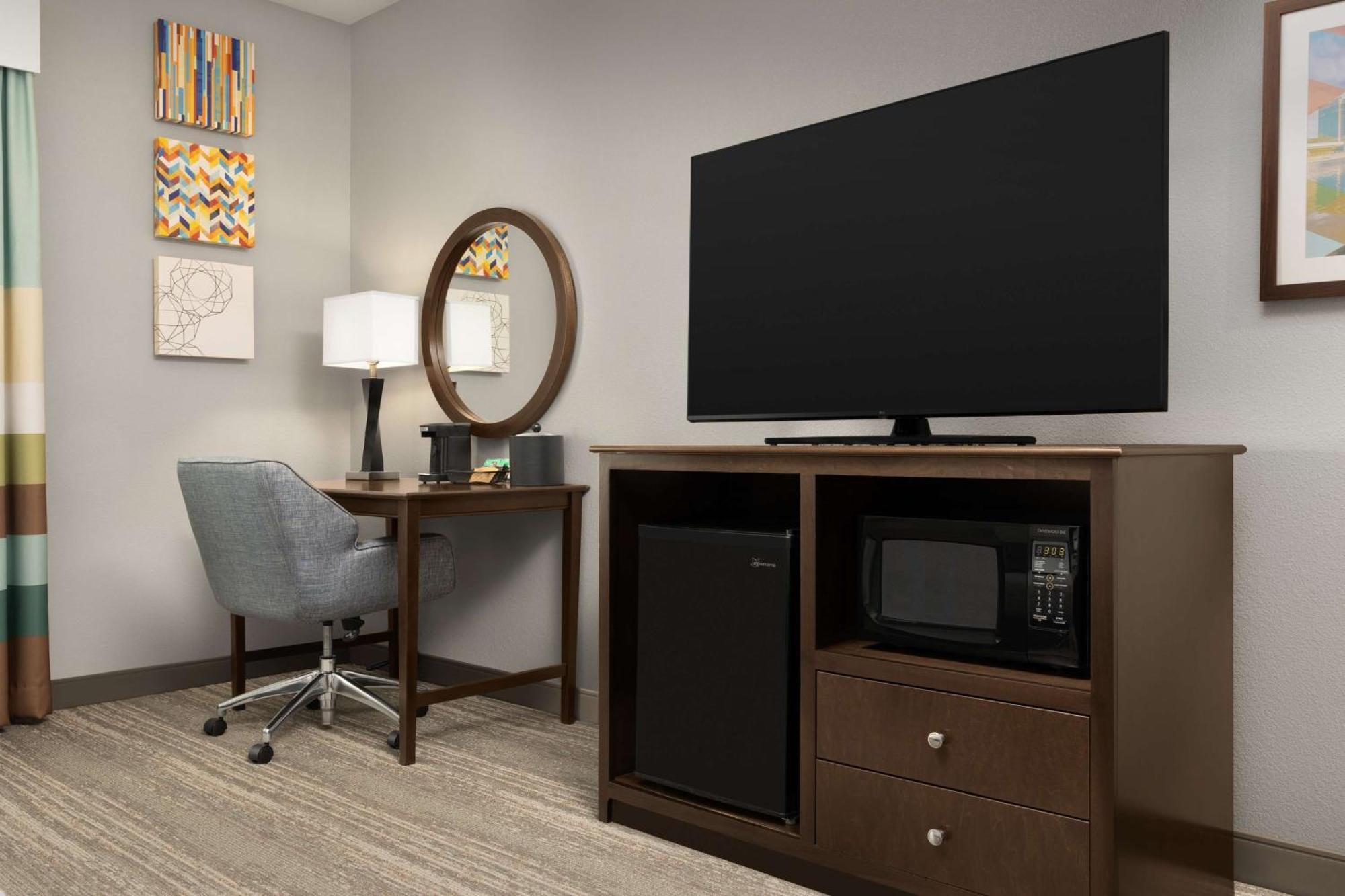 Hampton Inn & Suites Huntsville Research Park Area Екстериор снимка